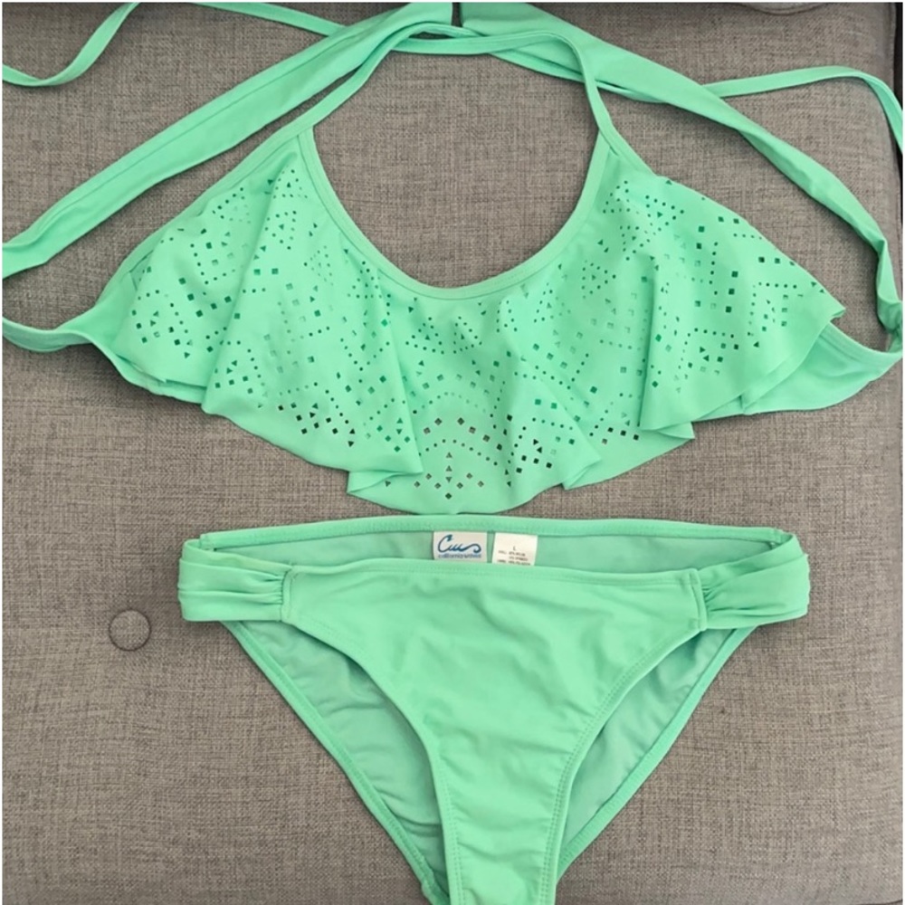 California Waves Swim Top